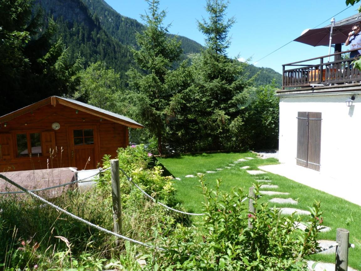 Auberge Sur La Montagne سانت فوا تارونتي المظهر الخارجي الصورة