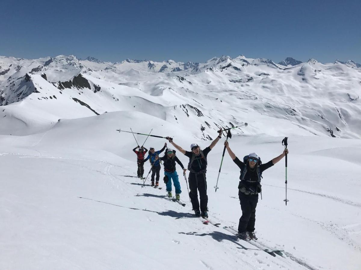 Auberge Sur La Montagne سانت فوا تارونتي المظهر الخارجي الصورة
